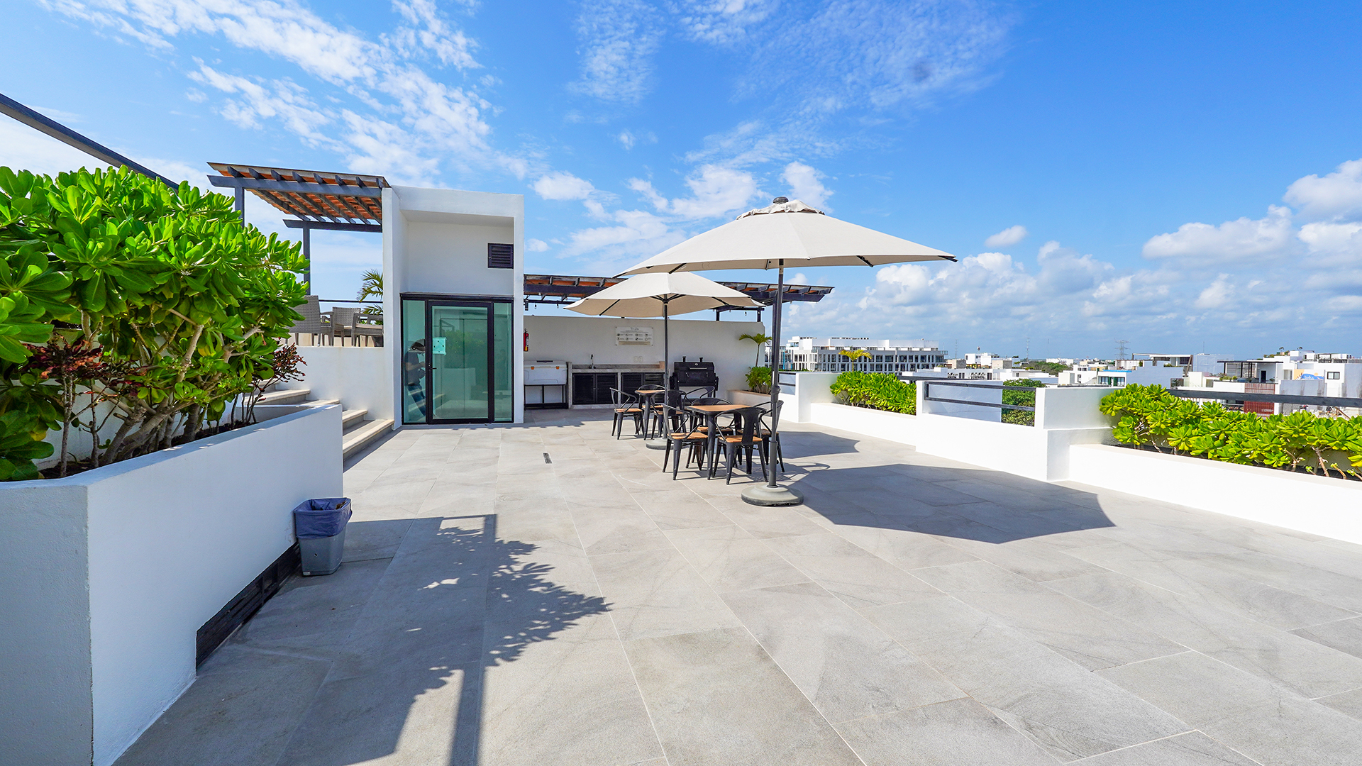 Estudio en Playa del Carmen con Rooftop Oceanview