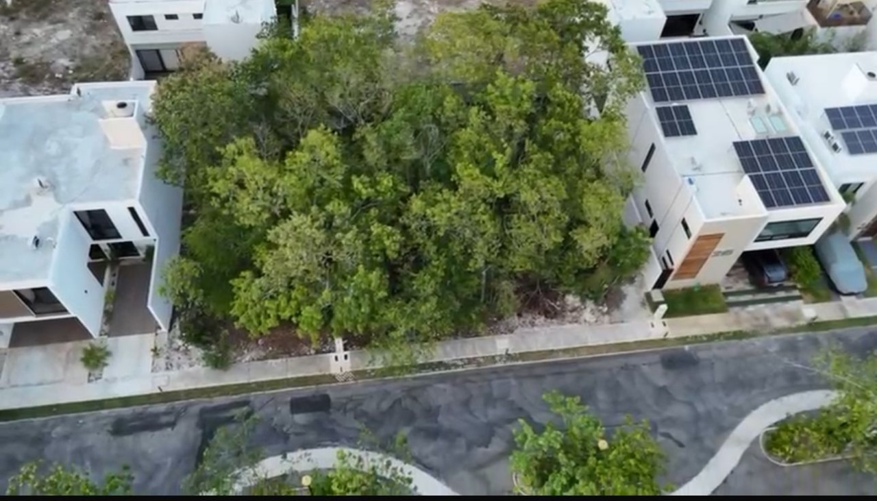 Lote residencial en venta en Arcos de Bambú, Playa del Carmen
