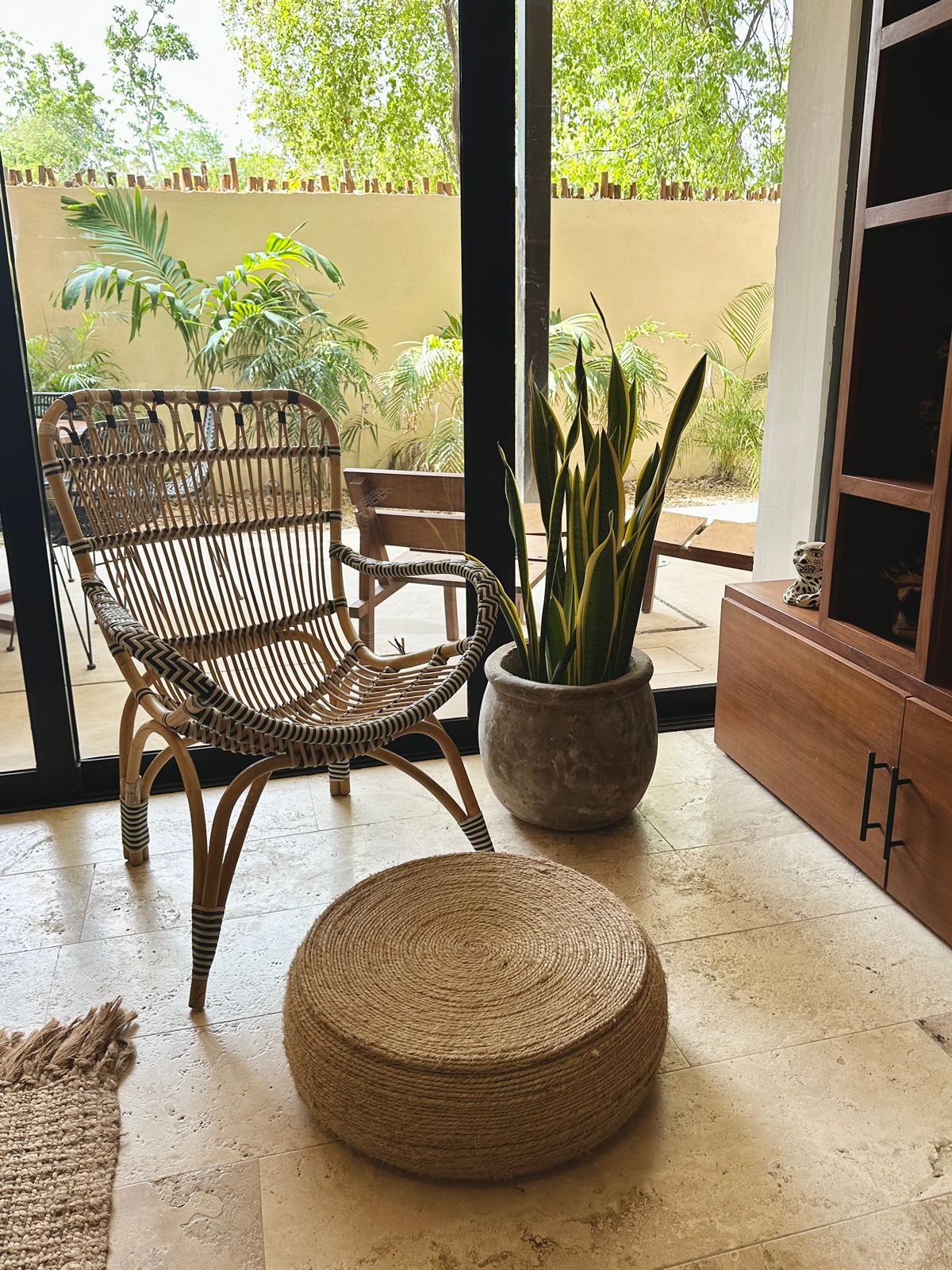 Departamento en Planta Baja con Alberca Privada en Aldea Zama, Tulum