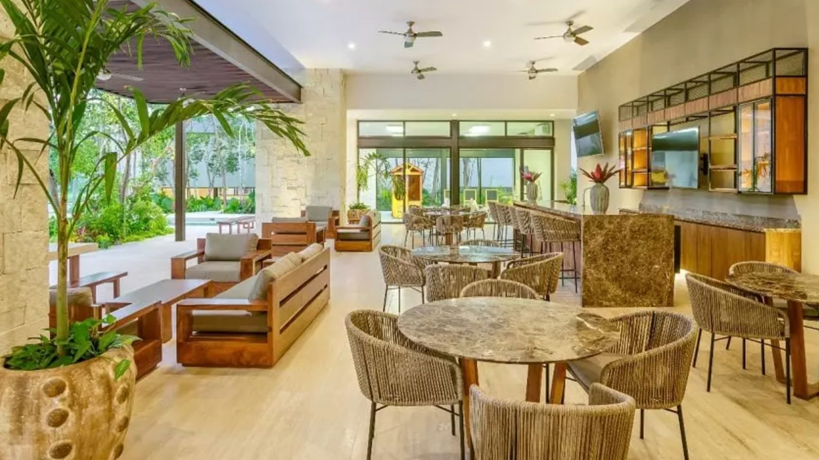 Terreno Residencial en Valenia 64 – Playa del Carmen