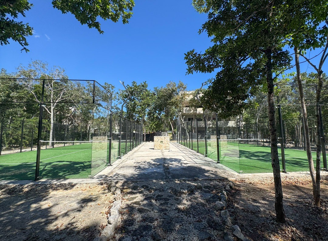 Losantos L8 – Lote Residencial en Aldea Zamá Premium, Tulum