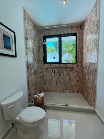 Exclusiva Casa en Holistika Tulum: Lujo y Naturaleza en Perfecta Armonía