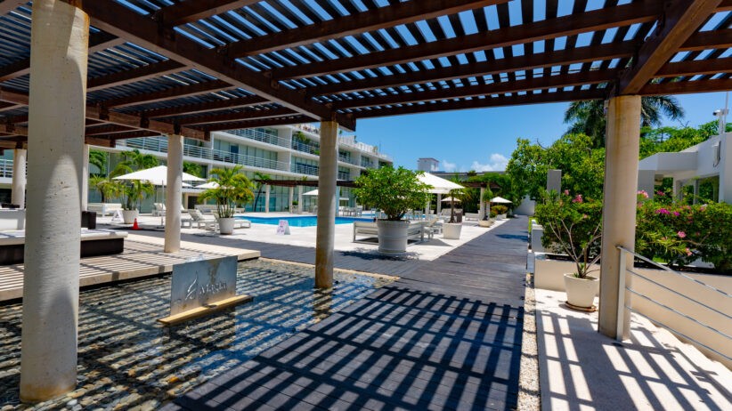 Lujo a unos pasos del mar en Playa del Carmen – Departamento Planta Baja en Magia Beachside
