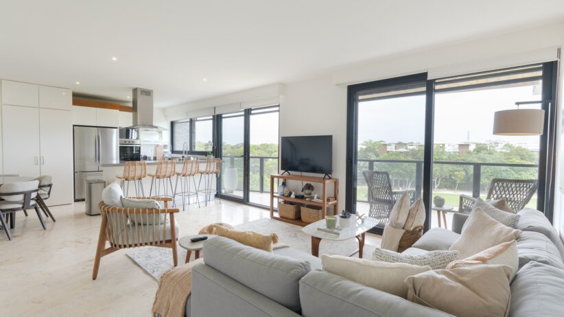 Penthouse de Lujo con Vista al Golf en Tulum Country Club – Exclusividad y Plusvalía Garantizada