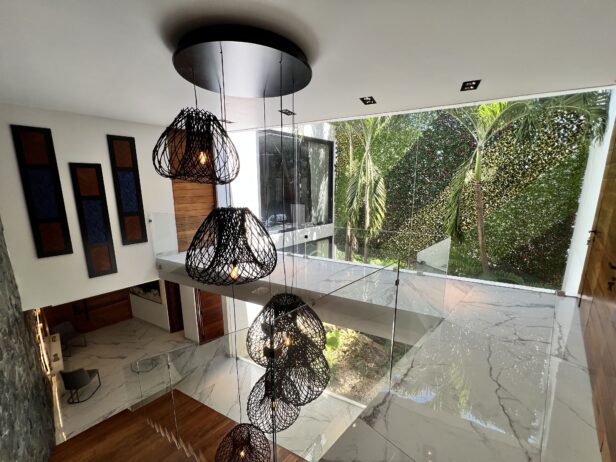 Residencia de Lujo en Playacar Fase II: Elegancia, Exclusividad y Plusvalía en el Caribe Mexicano