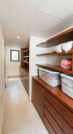 Casa Lola: Exclusividad y Tranquilidad a Pasos del Mar en Playacar Fase I