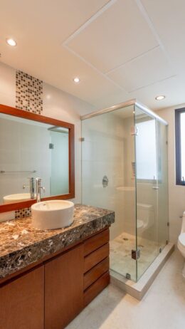 Casa Lola: Exclusividad y Tranquilidad a Pasos del Mar en Playacar Fase I