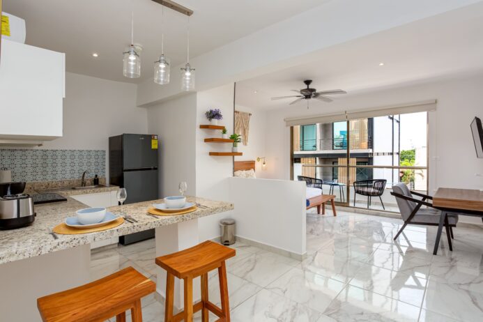 Estudio de Lujo a Pasos de la 5ta Avenida – Inversión con Alta Plusvalía en Playa del Carmen