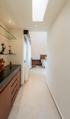 Casa Lola: Exclusividad y Tranquilidad a Pasos del Mar en Playacar Fase I