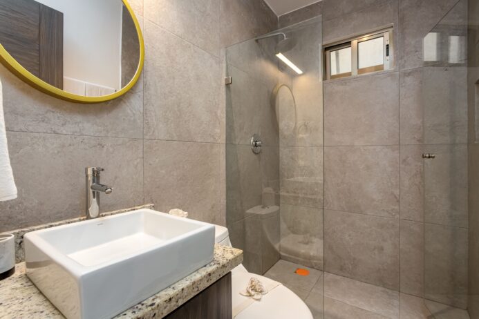 Estudio de Lujo a Pasos de la 5ta Avenida – Inversión con Alta Plusvalía en Playa del Carmen