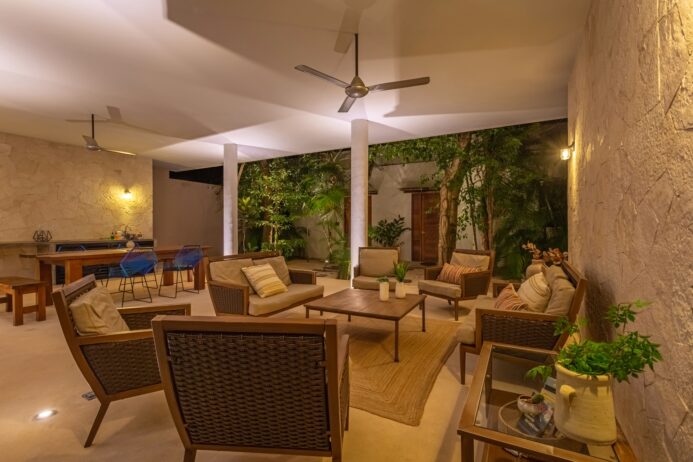 Condo-Hotel Boutique en Venta en Tulum — 12 Unidades