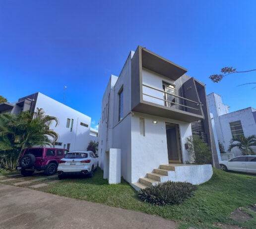 Casa Familiar en Residencial El Cielo