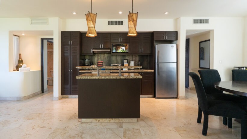 Penthouse de Lujo Frente al Mar en El Taj Oceanfront