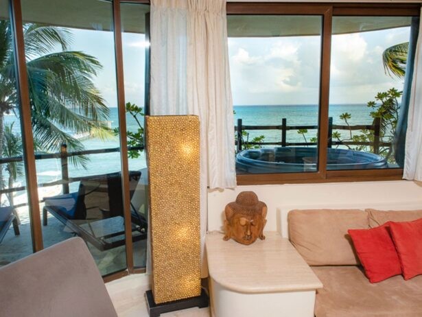 Departamento de Lujo Frente al Mar en El Taj Oceanfront