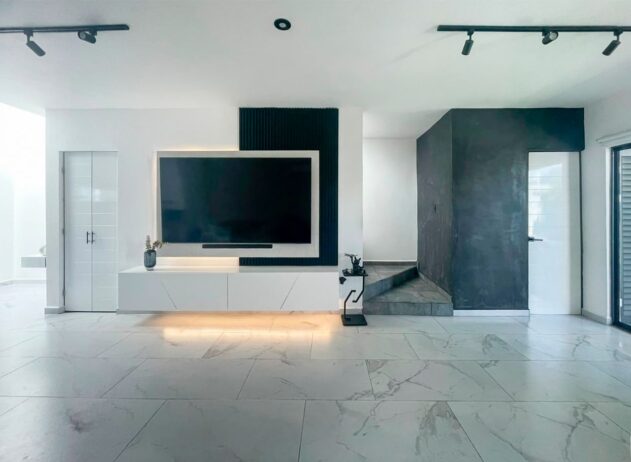 Casa en venta en Playa del Carmen con alberca privada y equipamiento premium