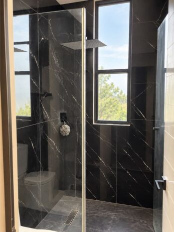 Casa en venta en Playa del Carmen con alberca privada y equipamiento premium