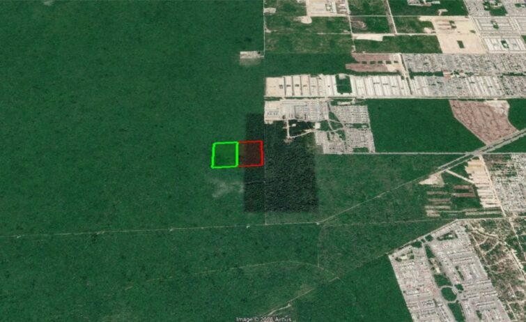 Terreno de inversión con frente a Avenida Lirio en Cancún